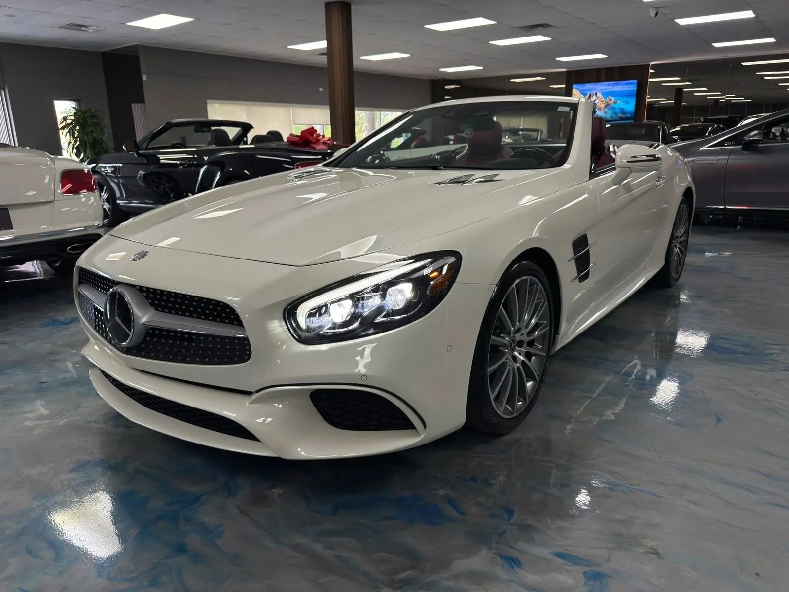 Used 2017 Mercedes-Benz SL 450 image 11