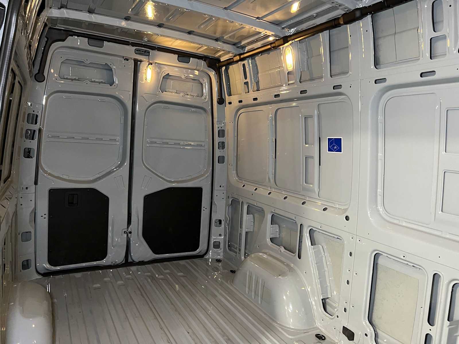 Used 2026 Mercedes-Benz Sprinter 2500 image 15