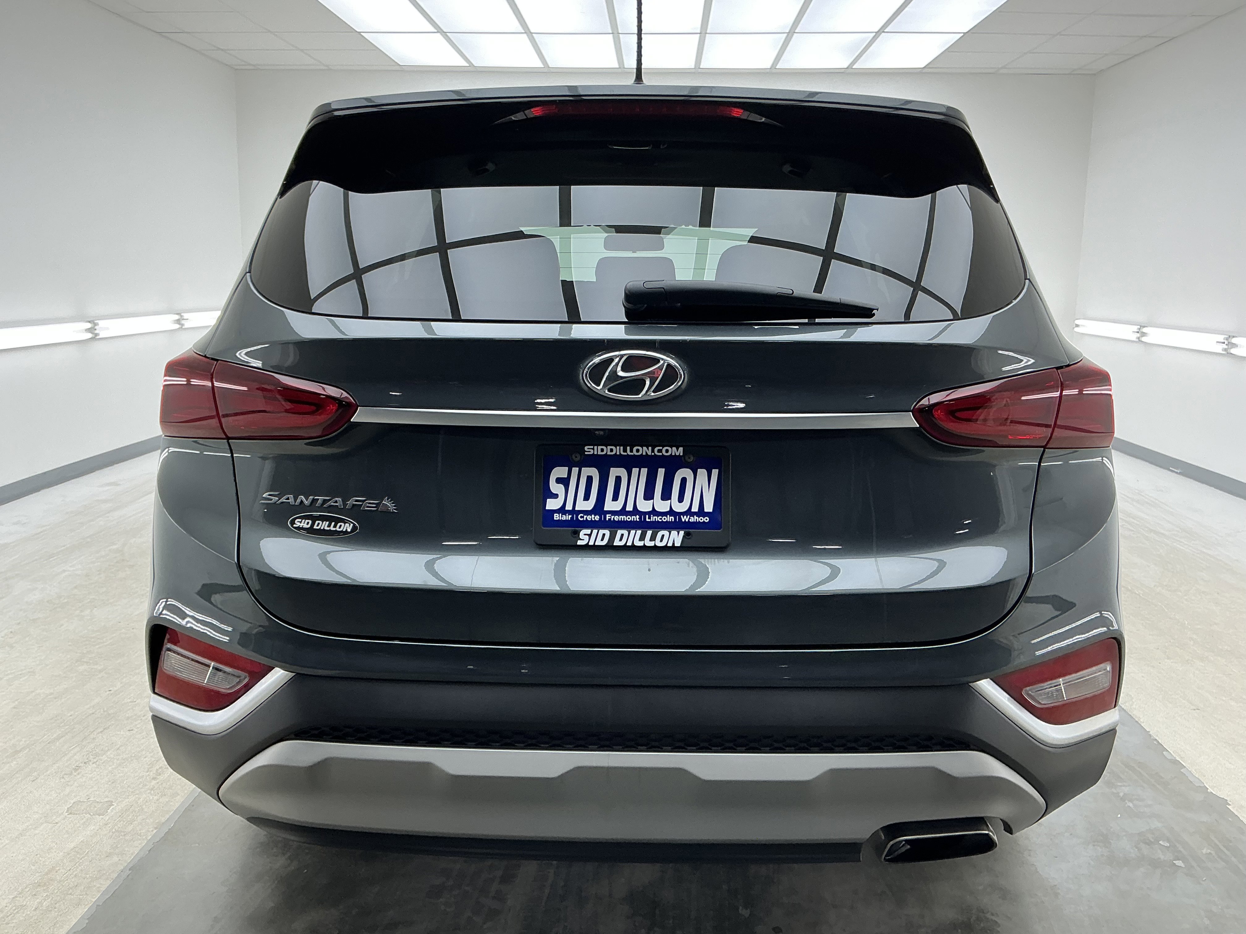 Used 2020 Hyundai Santa Fe SE w/ Cargo Package image 5