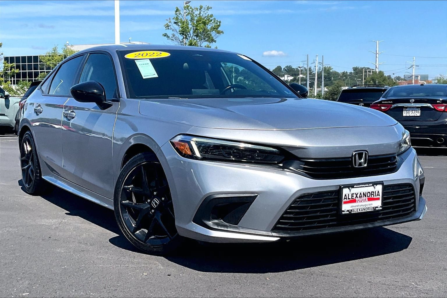 Used 2022 Honda Civic Sport image 2