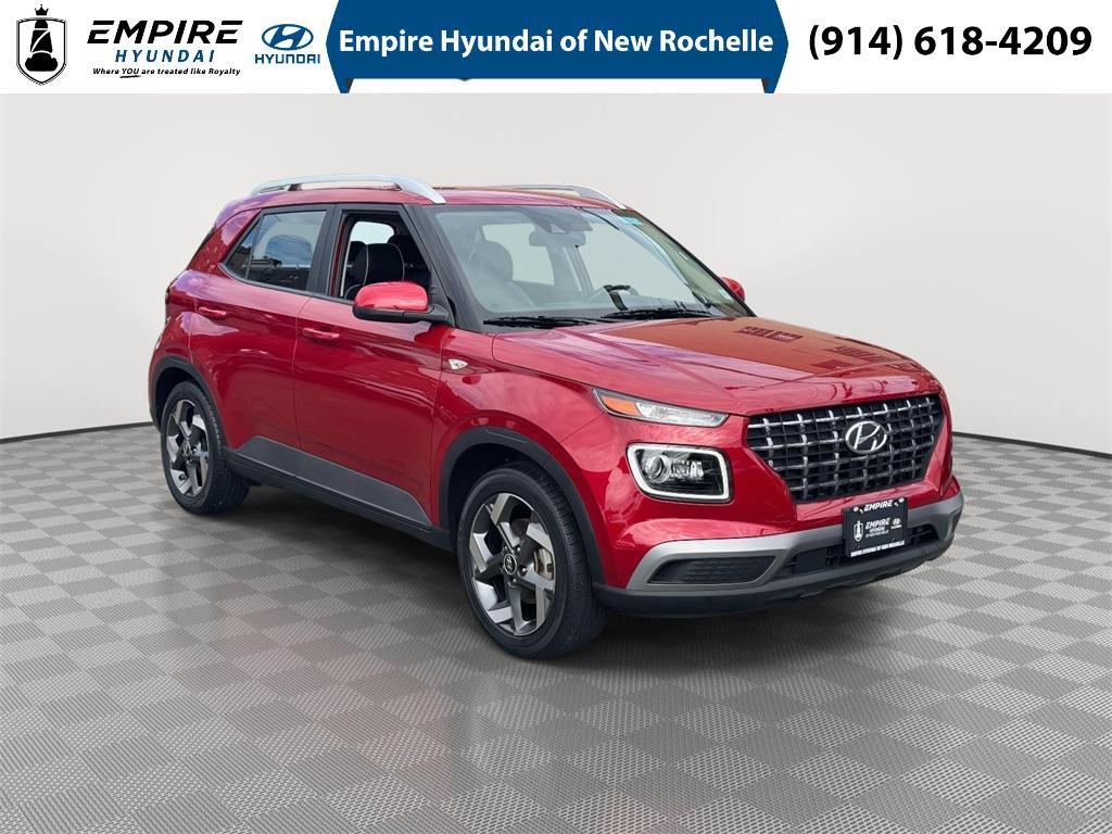Certified 2022 Hyundai Venue Limited w/ Cargo Package