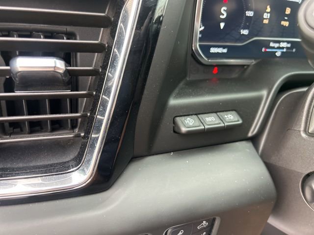 Used 2024 GMC Sierra 1500 Denali w/ Denali Reserve Package AWD/4WD image 23