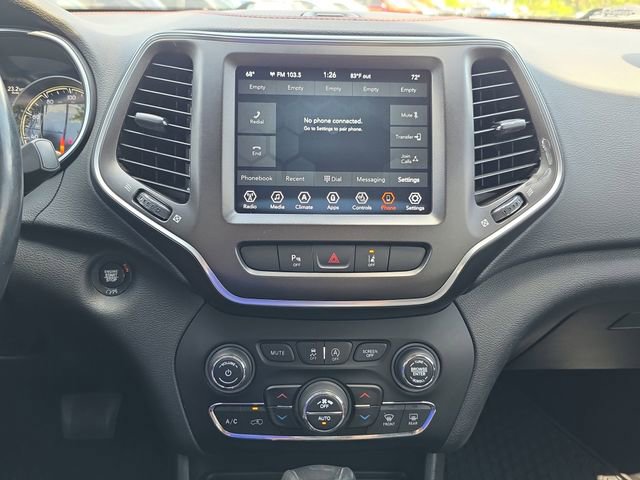 Used 2021 Jeep Cherokee Trailhawk AWD/4WD image 22