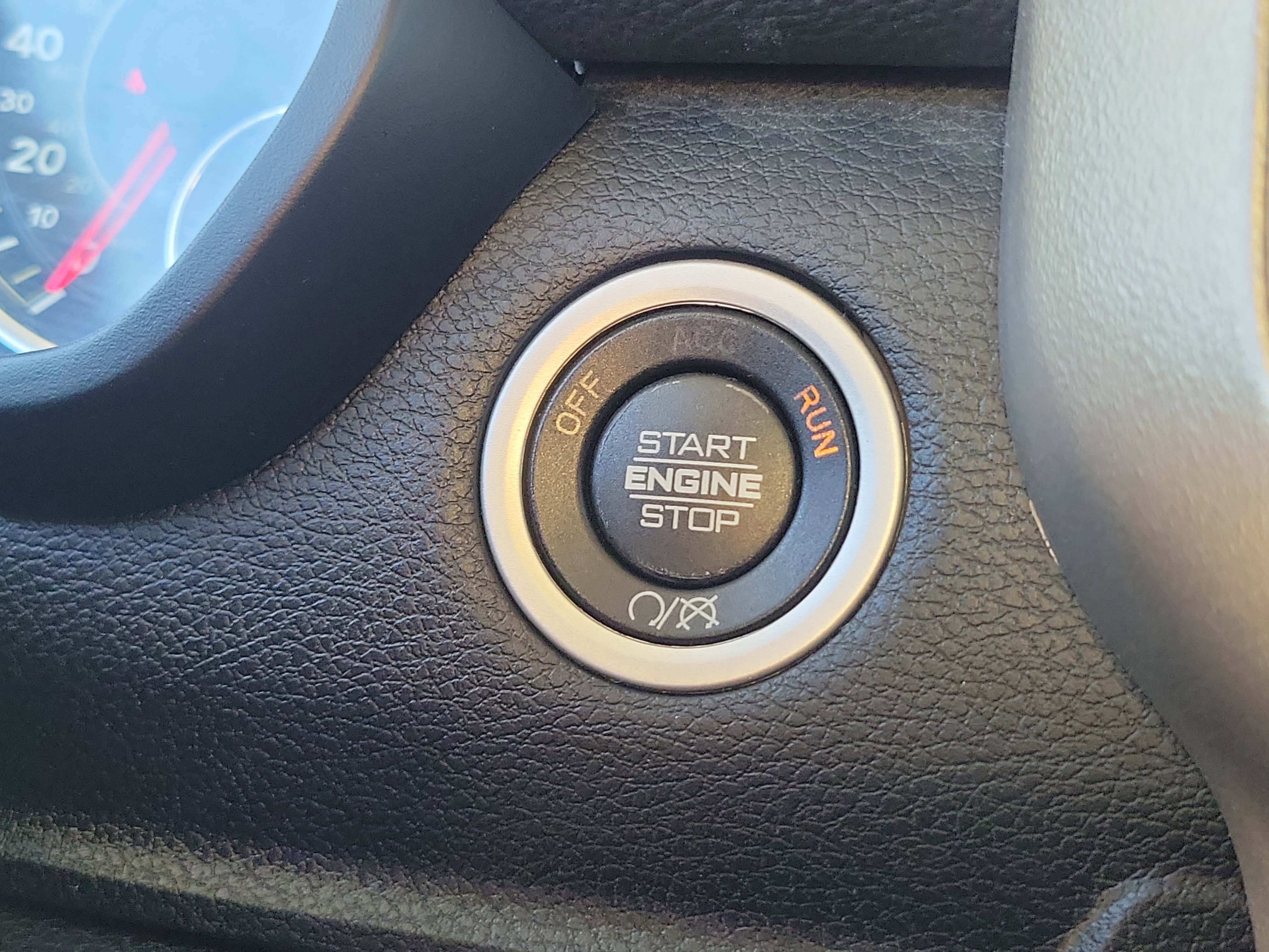 Used 2024 RAM 2500 Laramie image 25