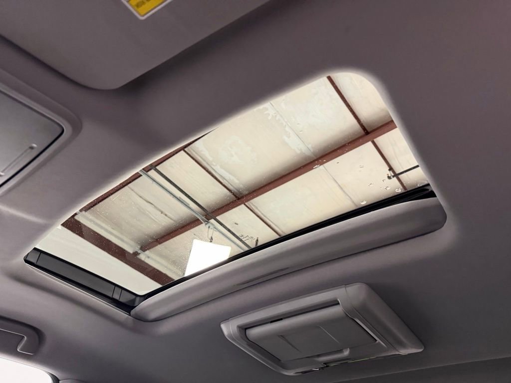 Used 2017 Honda Pilot Elite image 29