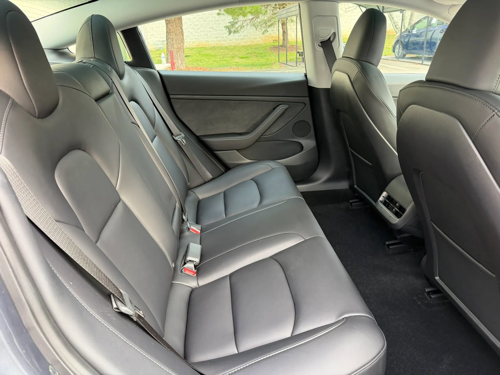 Used 2023 Tesla Model 3 Standard Range image 20