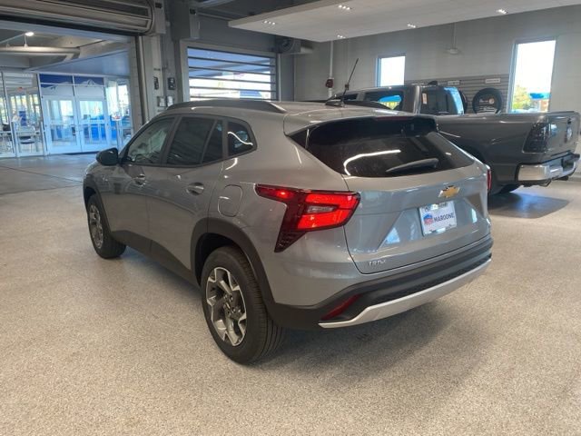 New 2025 Chevrolet Trax LT image 8