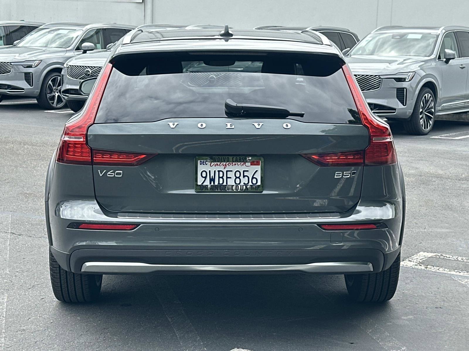 Used 2026 Volvo V60 B5 Cross Country Ultra w/ Climate Package AWD/4WD image 6