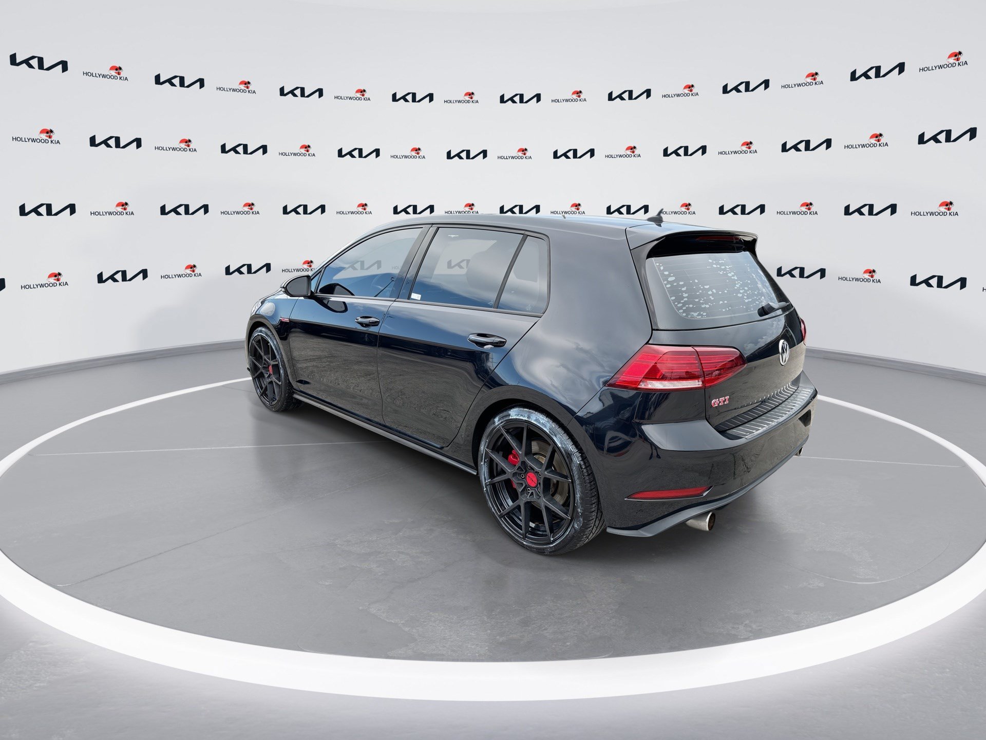 Used 2019 Volkswagen GTI 4-Door FWD image 6