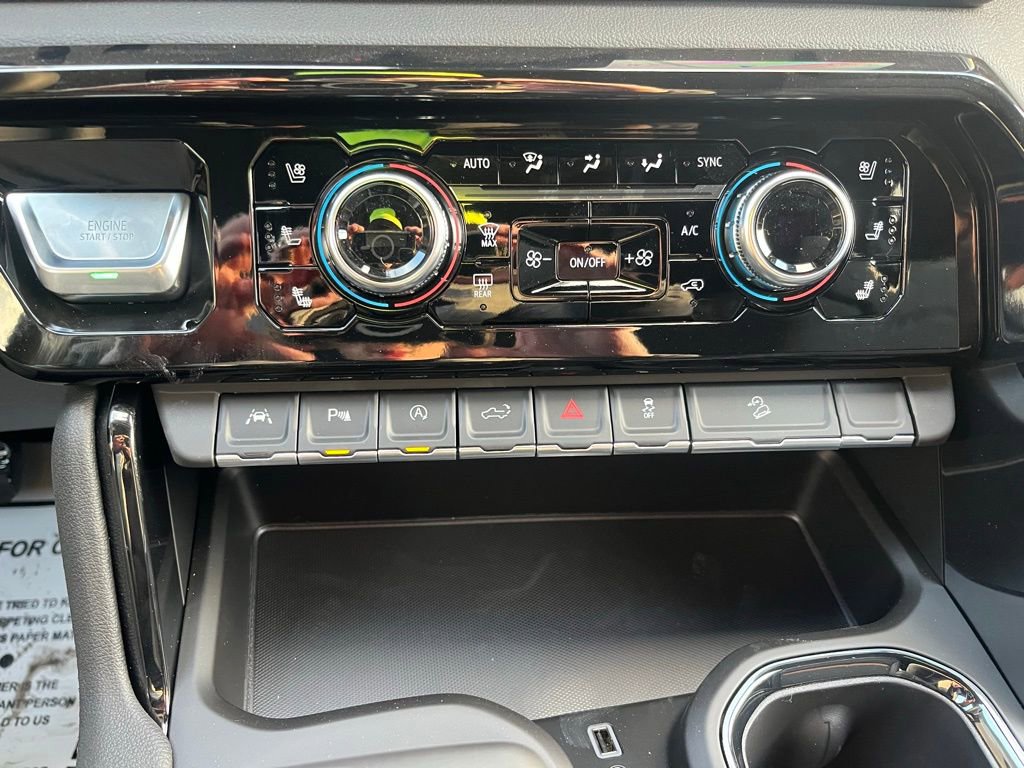 New 2026 GMC Sierra 1500 AT4 image 35