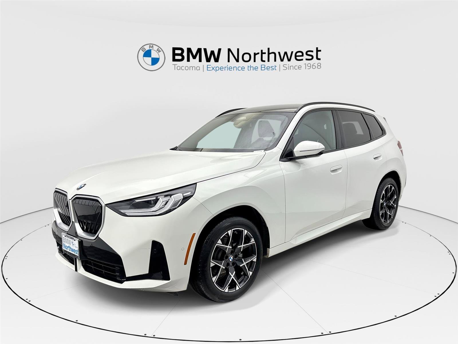 Used 2025 BMW X3 xDrive30i w/ Premium Package image 1
