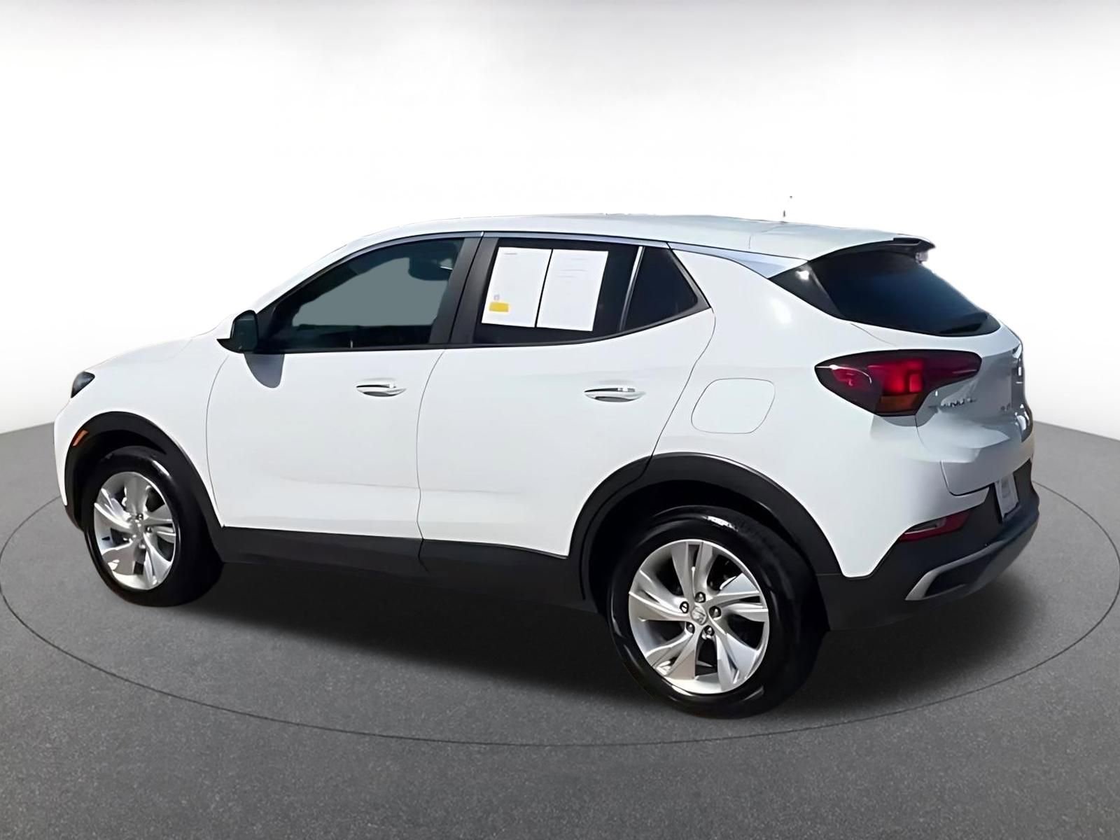 Used 2025 Buick Encore GX Preferred FWD image 10