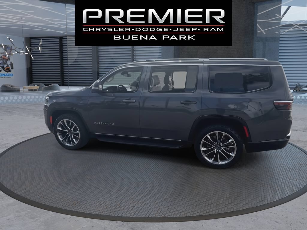 Used 2024 Jeep Wagoneer Series II w/ Premium Group I RWD image 6