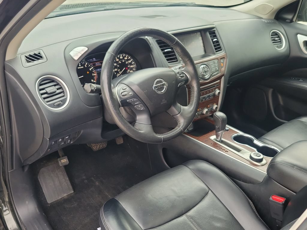 Used 2019 Nissan Pathfinder Platinum w/ Cargo Package AWD/4WD image 21