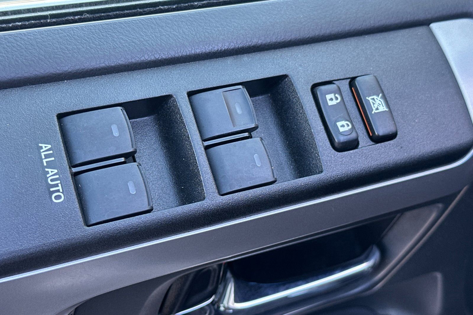 Used 2022 Toyota 4Runner Limited image 13