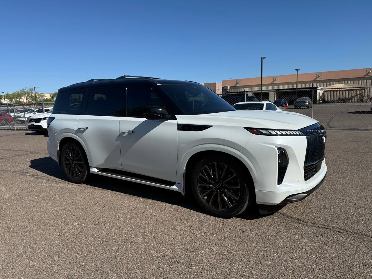 Certified 2025 INFINITI QX80 Autograph w/ Autograph Exterior Package image 3