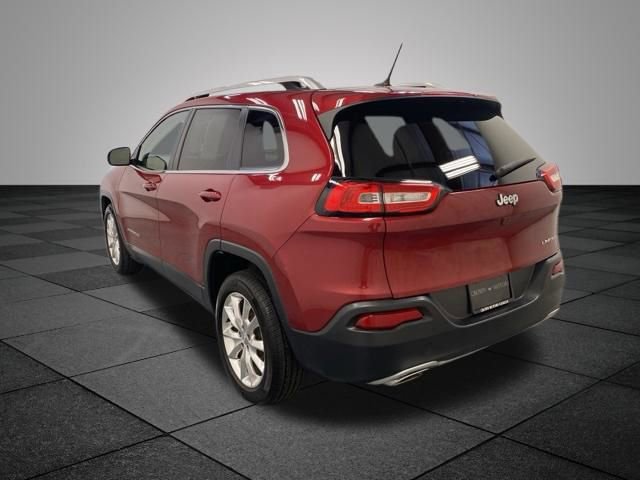 Used 2015 Jeep Cherokee Limited w/ Luxury Group FWD image 4