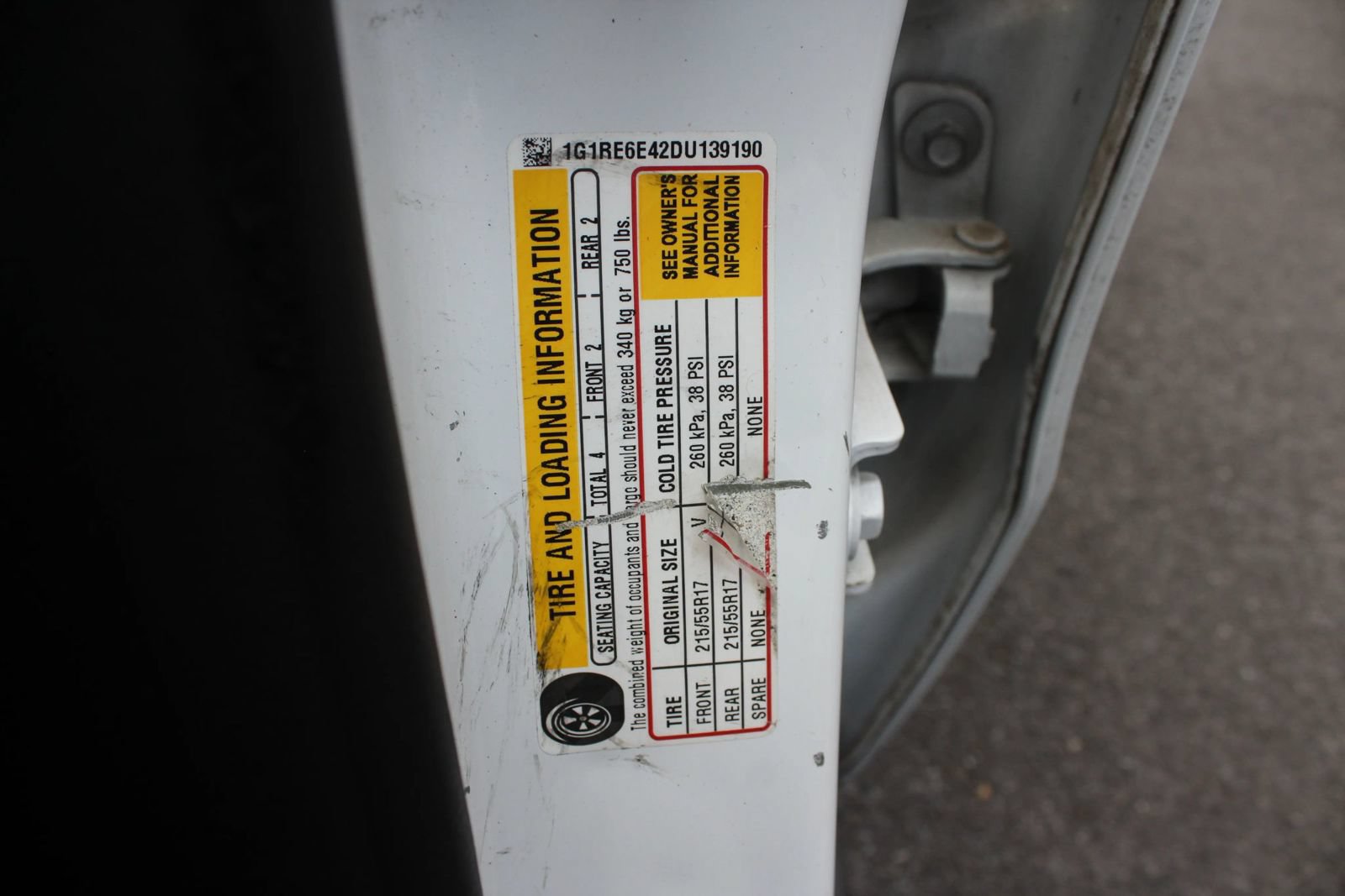 Used 2013 Chevrolet Volt w/ Enhanced Safety Package 1 FWD image 35