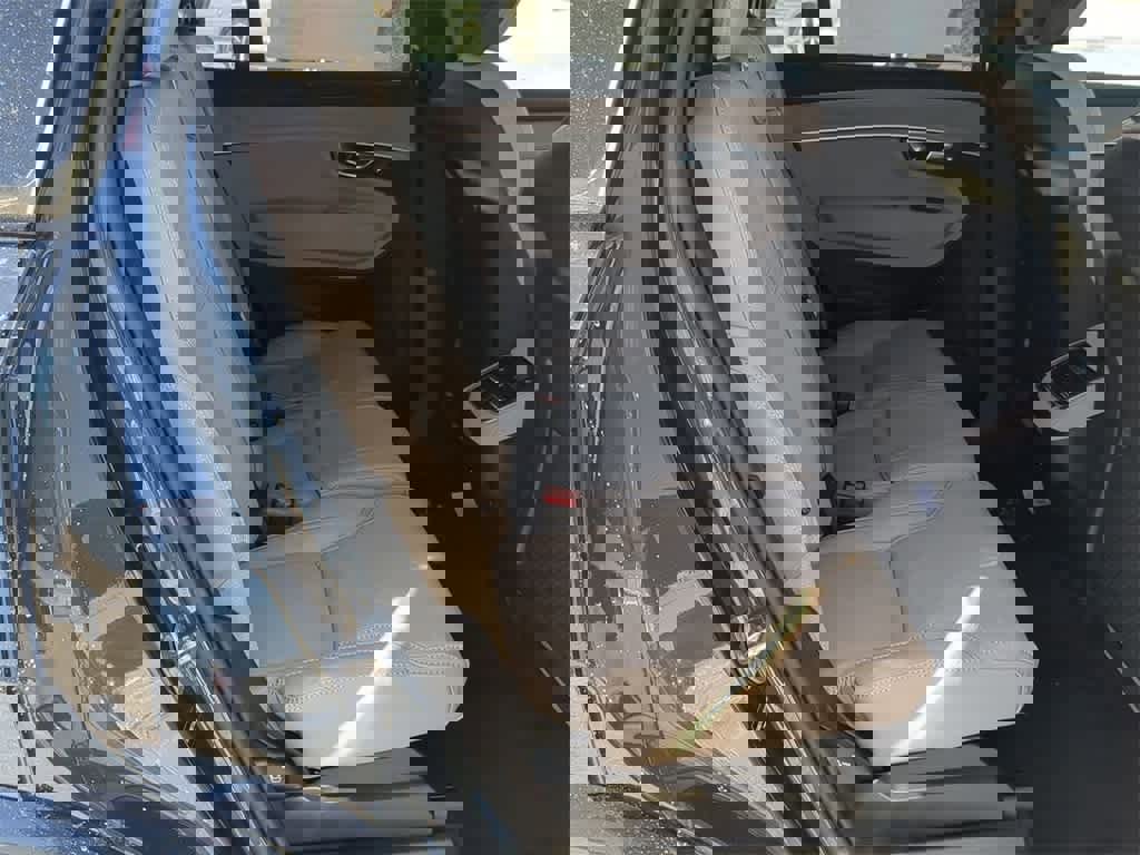 New 2026 Volvo XC90 B6 Ultra w/ Protection Package Premier image 19