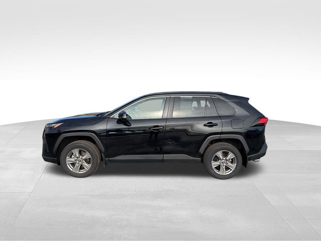 Used 2024 Toyota RAV4 XLE image 16