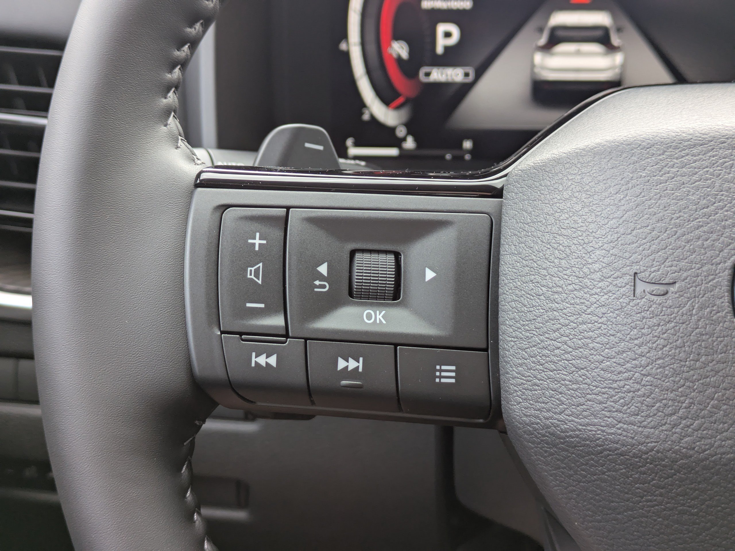 New 2026 Nissan Rogue Platinum AWD/4WD image 28