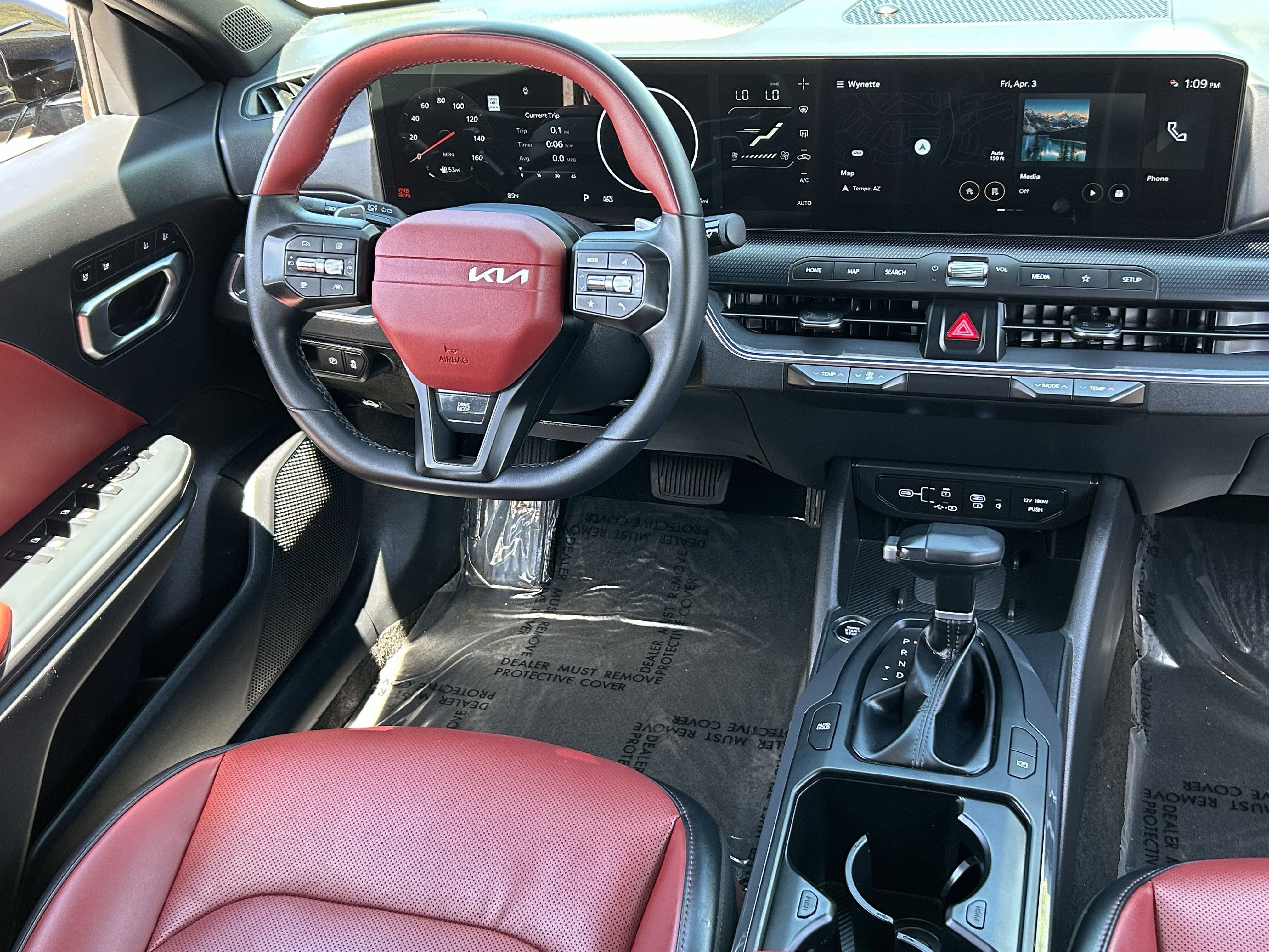 Used 2025 Kia K4 GT-Line w/ GT-Line Premium Package image 14