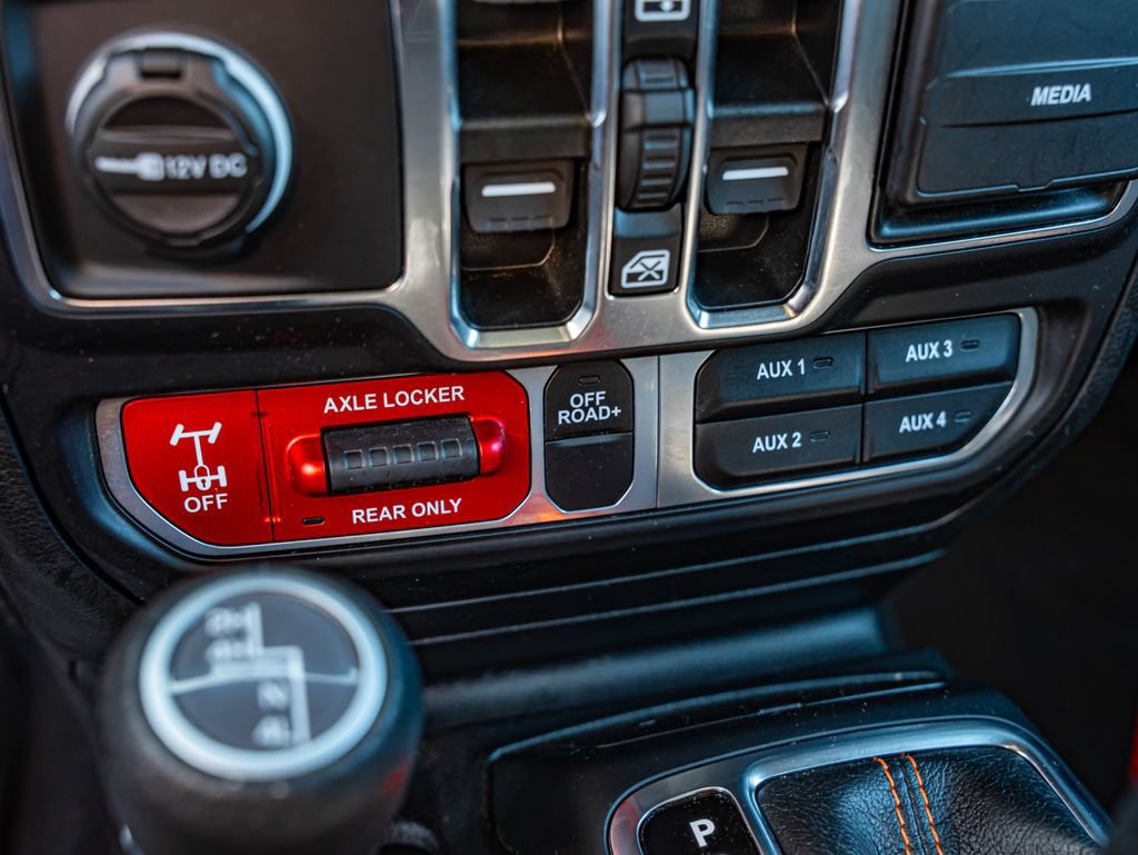 Used 2021 Jeep Gladiator Mojave AWD/4WD image 29