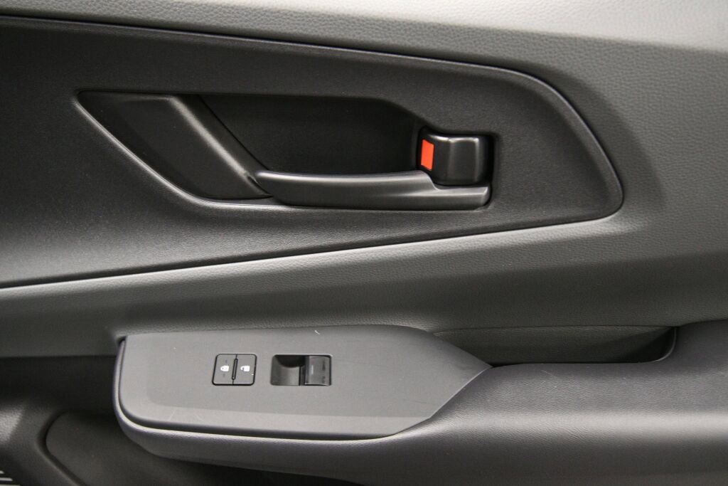 Used 2024 Toyota Prius LE image 26