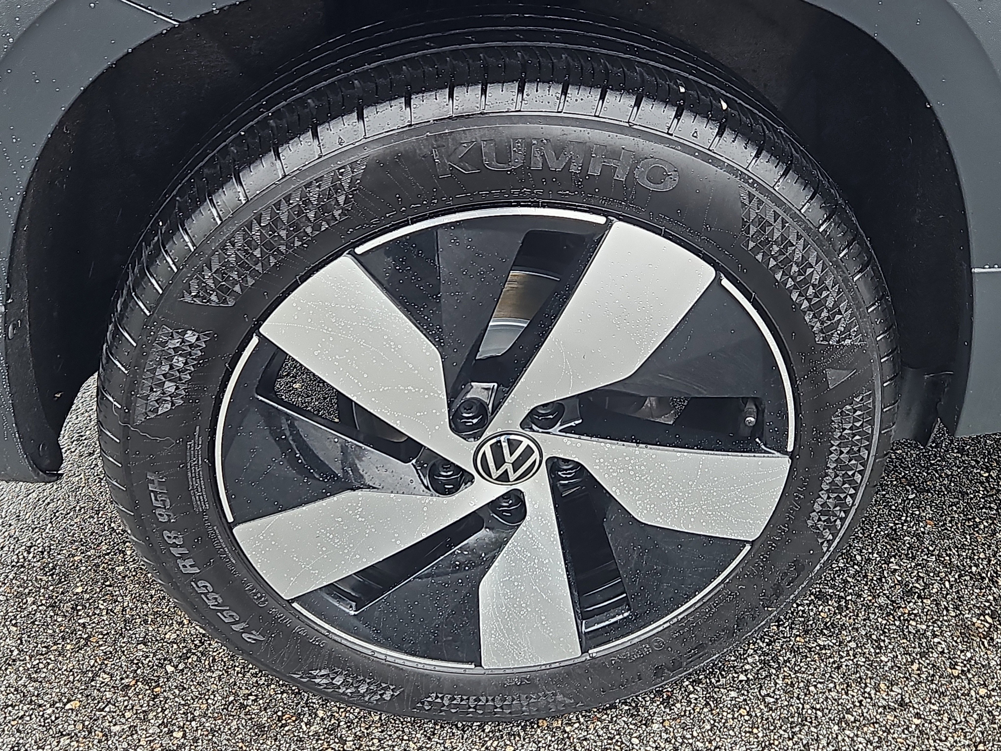 Certified 2024 Volkswagen Taos S AWD/4WD image 25