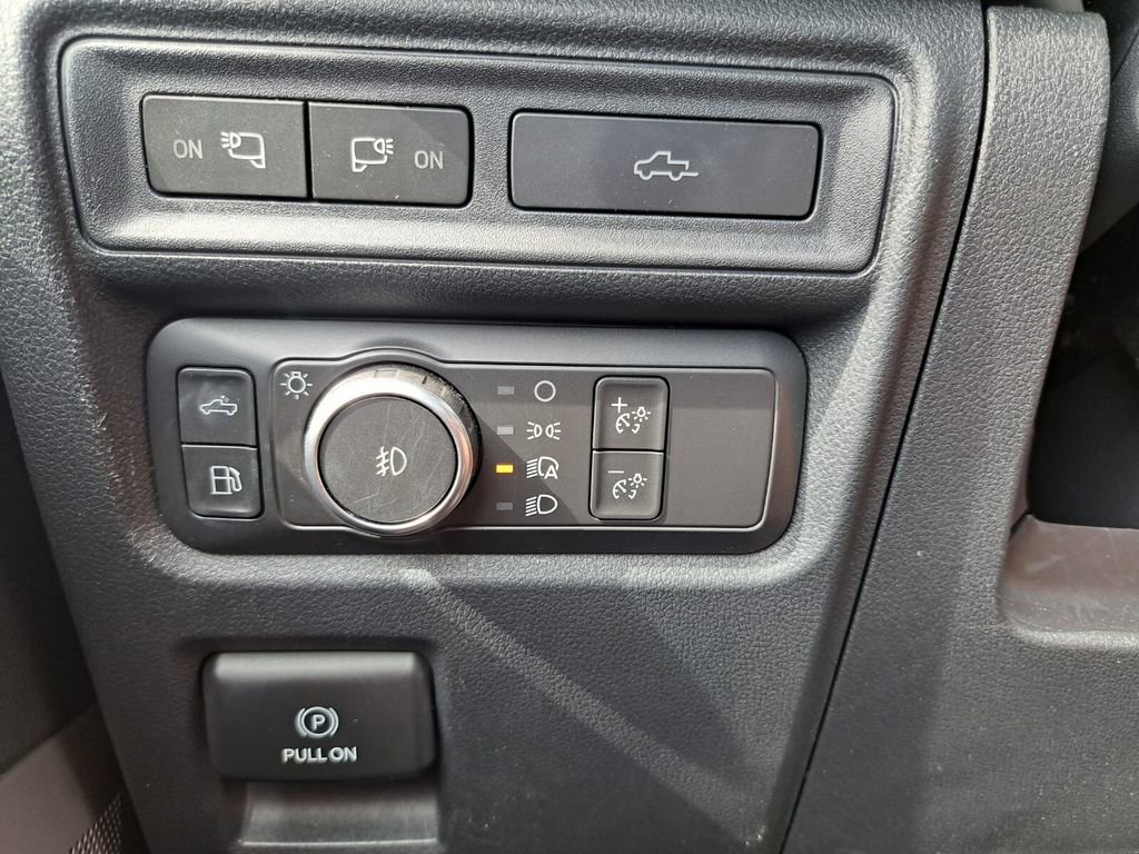 Used 2021 Ford F150 XLT w/ Equipment Group 302A High image 17