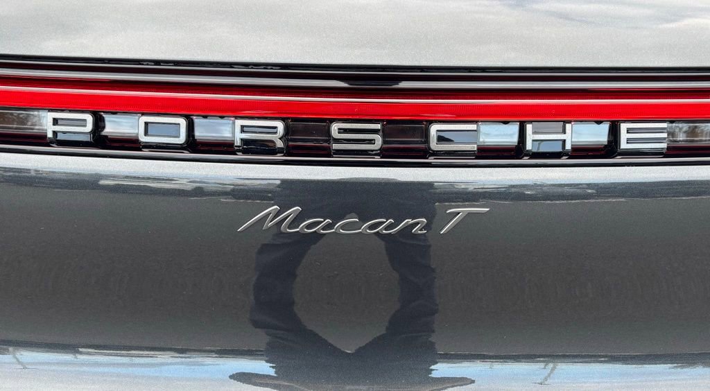 New 2026 Porsche Macan image 11