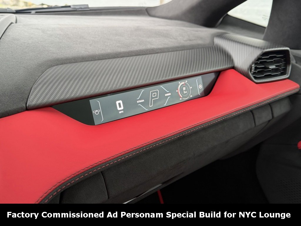 Used 2024 Lamborghini Revuelto image 58