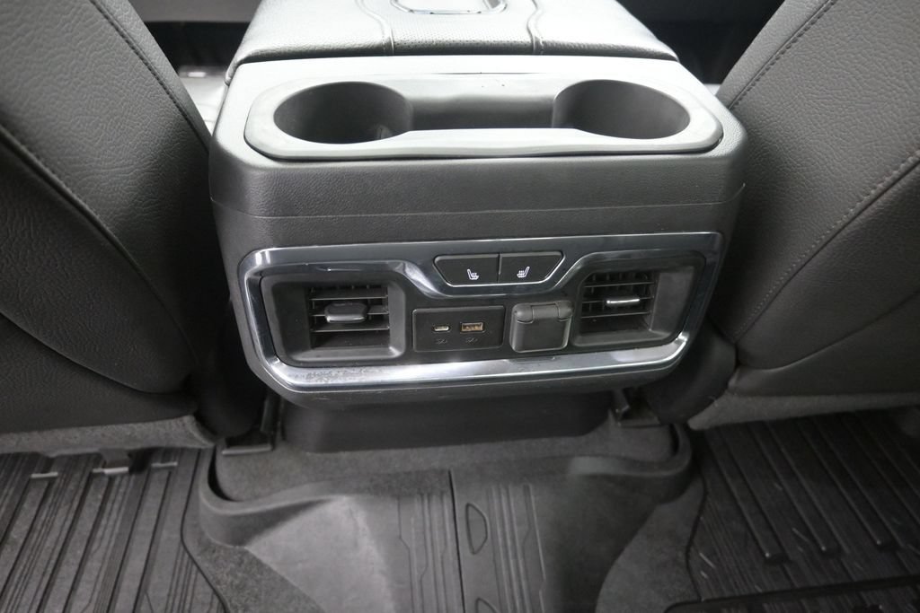Used 2019 GMC Sierra 1500 Denali w/ Technology Package AWD/4WD image 14
