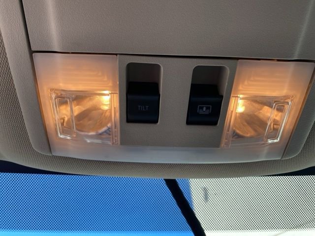 Used 2013 Ford Edge SEL image 18