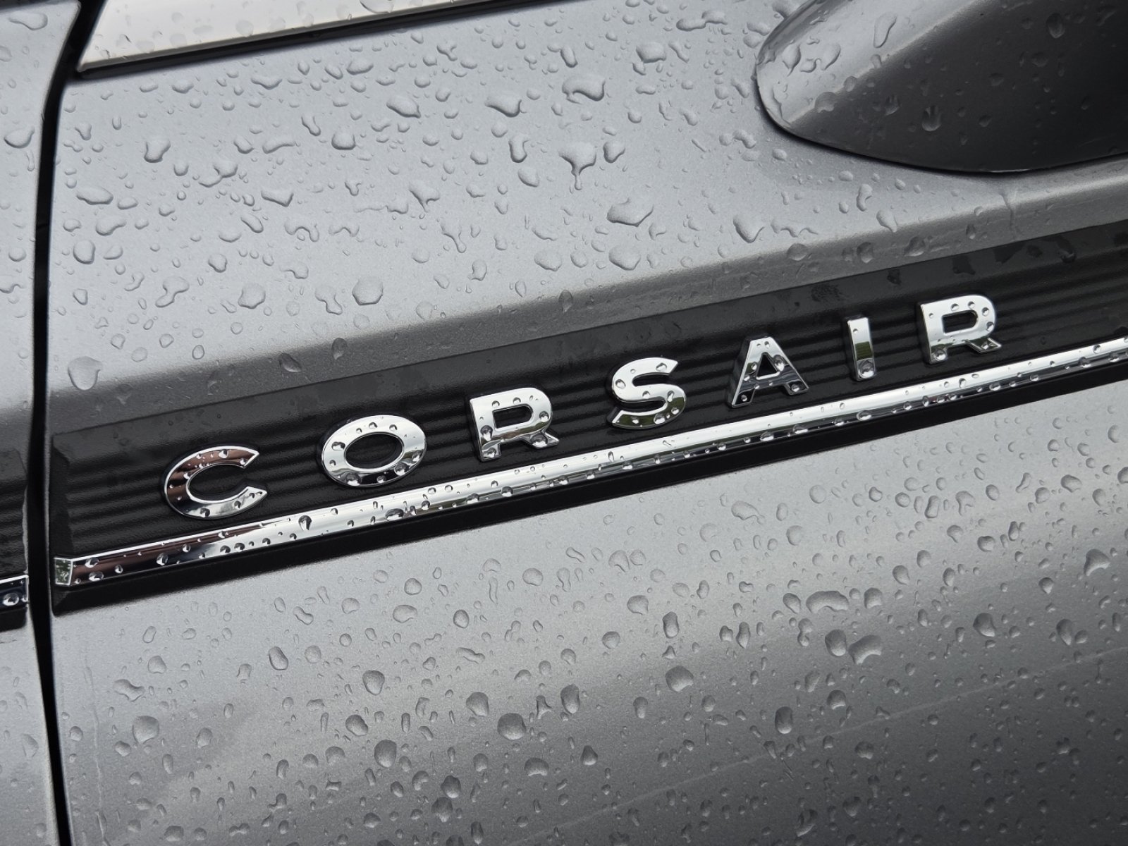 Used 2022 Lincoln Corsair Reserve w/ Elements Package FWD image 16