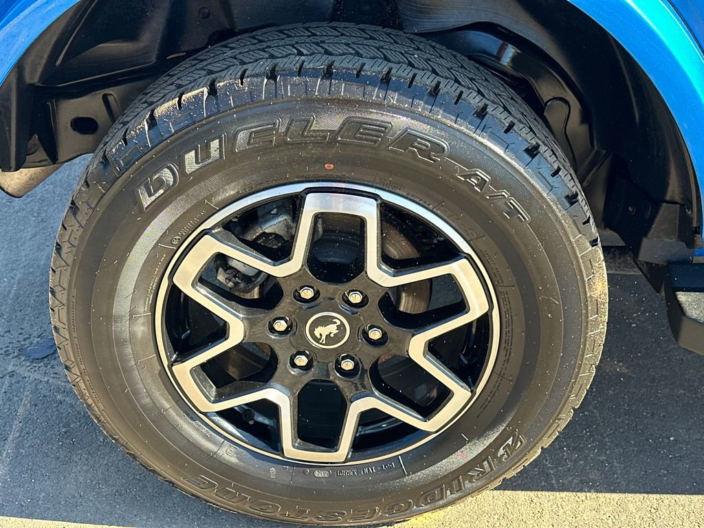 Used 2024 Ford Bronco Outer Banks image 17
