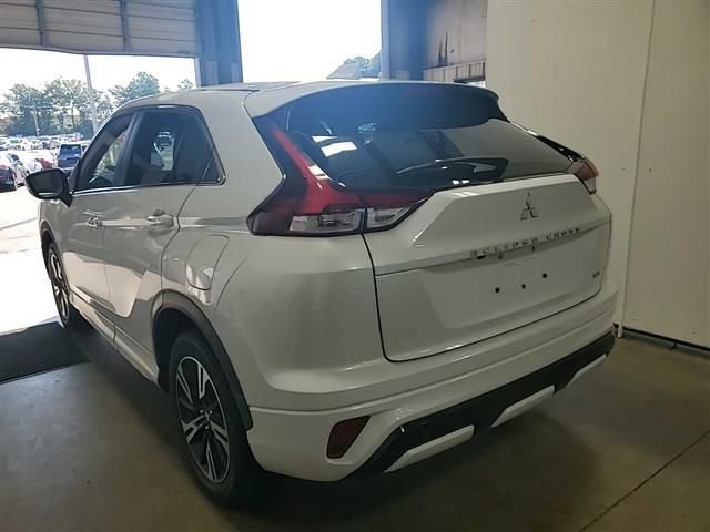Used 2024 Mitsubishi Eclipse Cross SEL AWD/4WD image 4