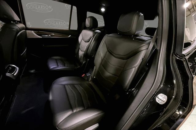 Used 2025 Cadillac XT6 Sport w/ Platinum Package image 14