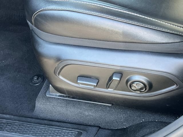 Used 2025 Jeep Grand Cherokee Limited AWD/4WD image 28