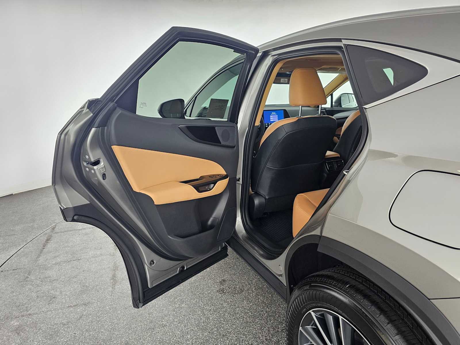 New 2026 Lexus NX 350 AWD image 15