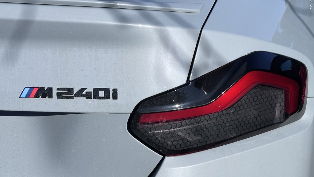 Used 2024 BMW M240i xDrive Coupe w/ Premium Package image 7