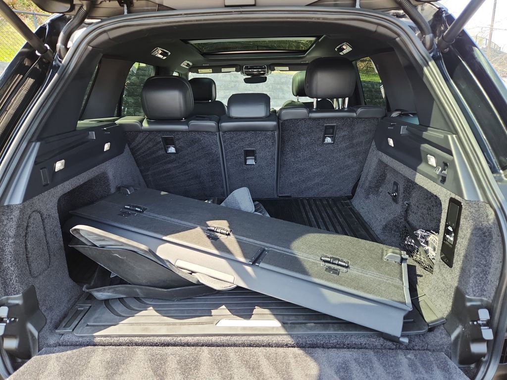 Used 2023 Land Rover Range Rover SE image 13