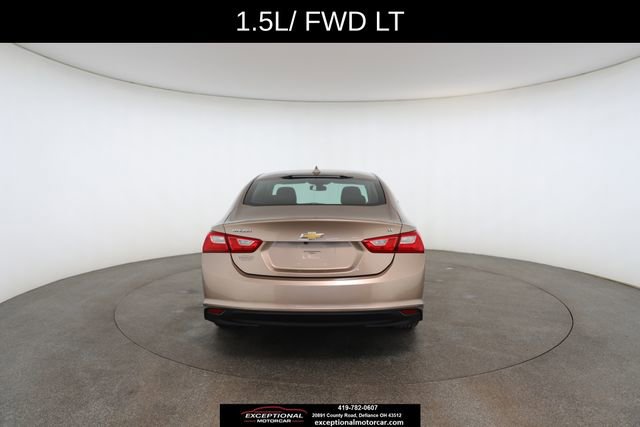 Used 2018 Chevrolet Malibu LT image 14