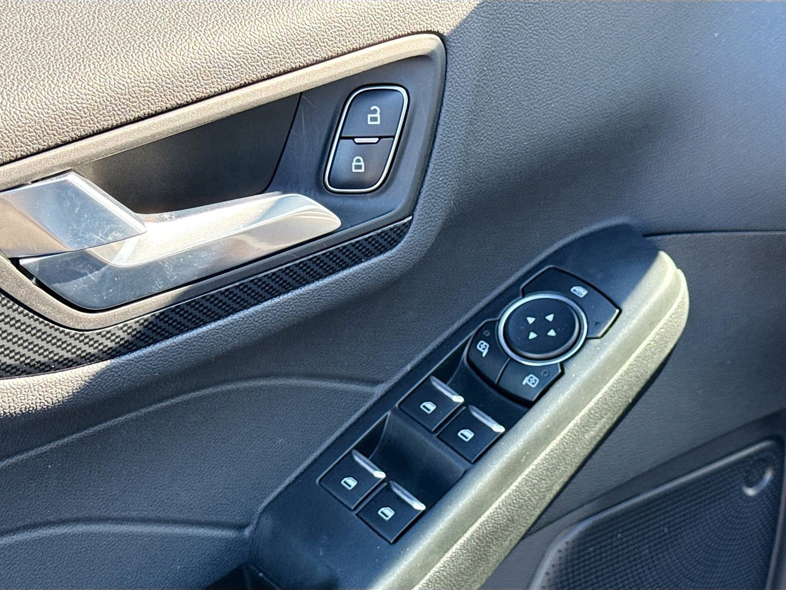 Used 2023 Ford Escape ST-Line w/ Tech Pack #1 image 8
