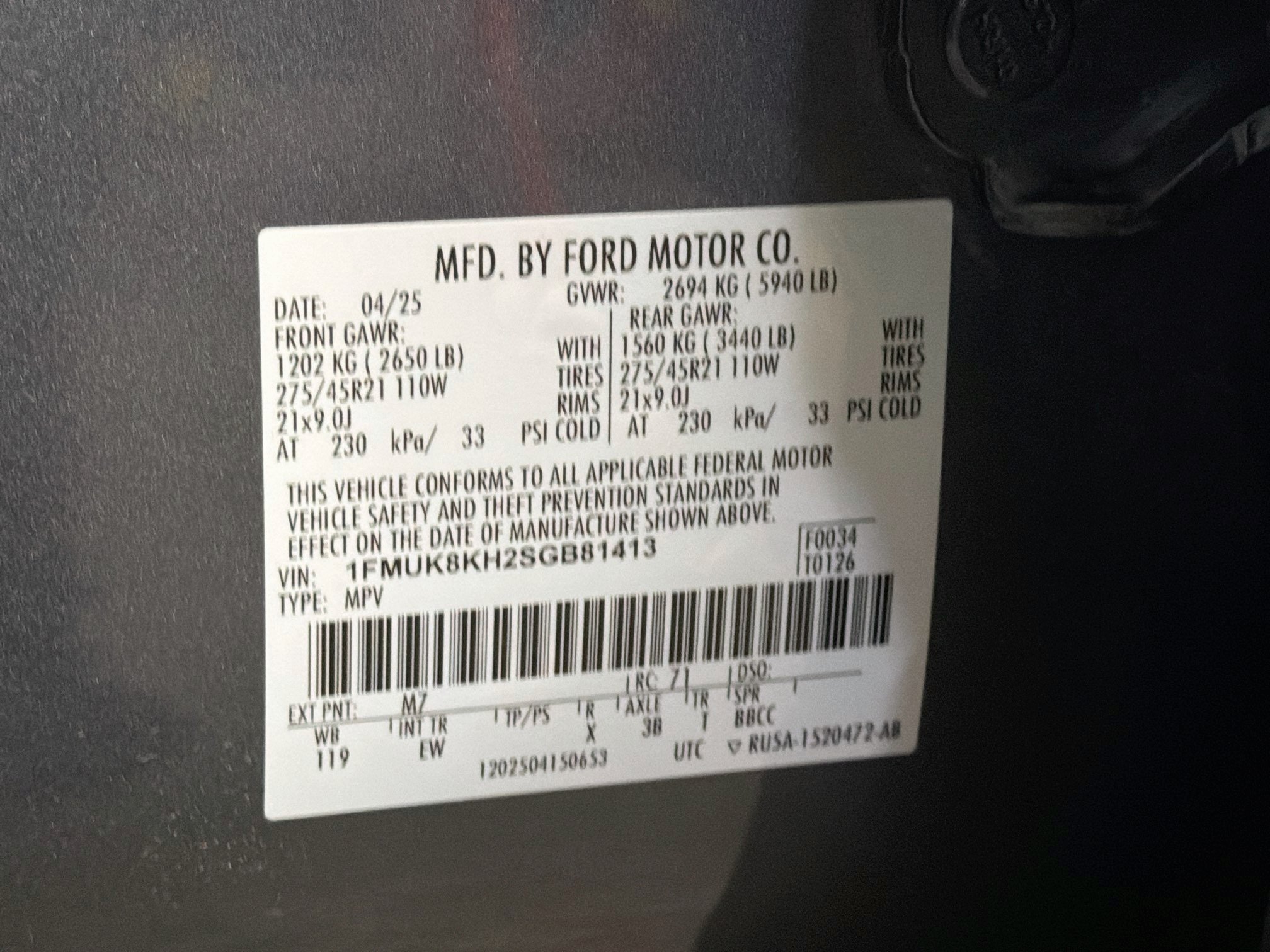 Used 2025 Ford Explorer ST-Line w/ ST-Line Street Pack AWD/4WD image 12