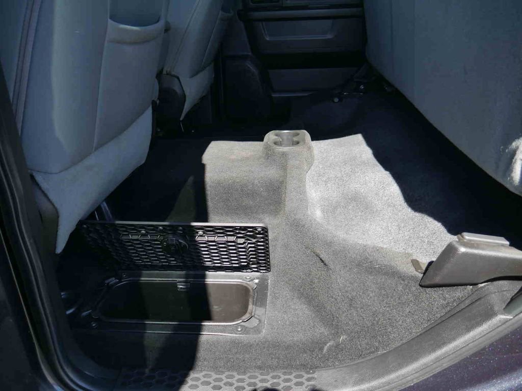 Used 2013 RAM 1500 ST w/ SXT Appearance Group AWD/4WD image 15