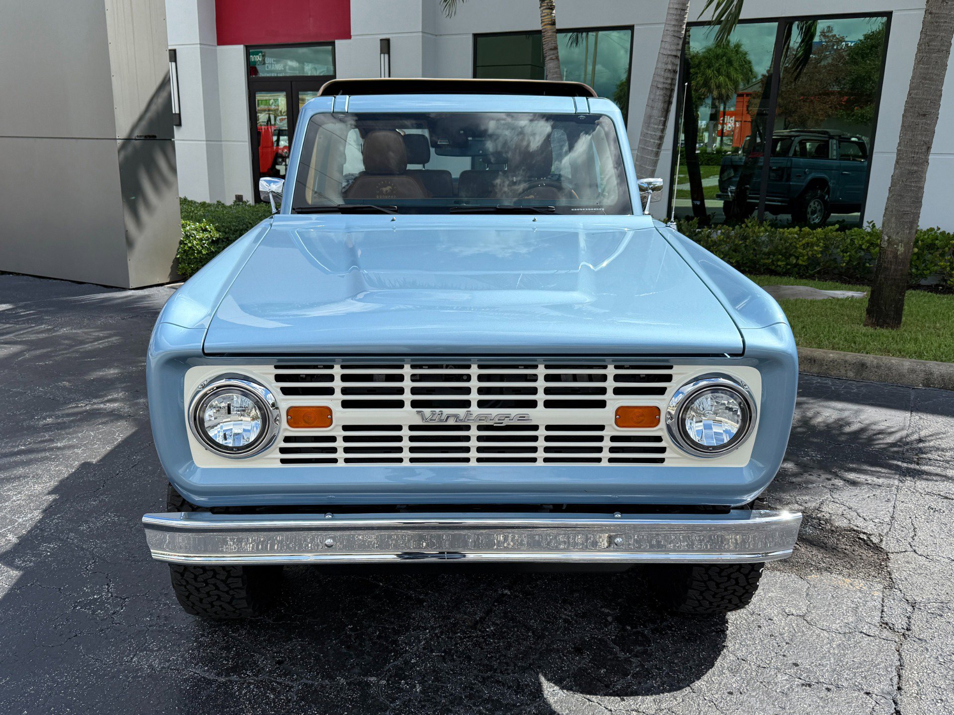 Used 2023 Ford Bronco Black Diamond image 17