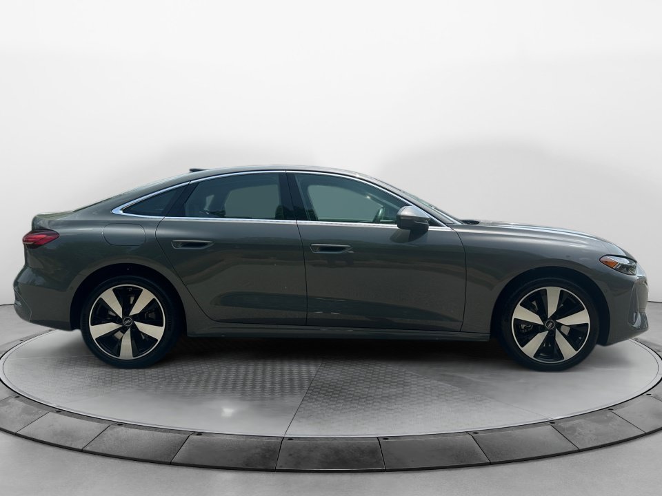Used 2025 Audi A5 2.0T Premium Plus AWD/4WD image 8
