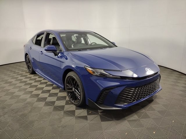 New 2026 Toyota Camry SE w/ Convenience Package FWD image 1