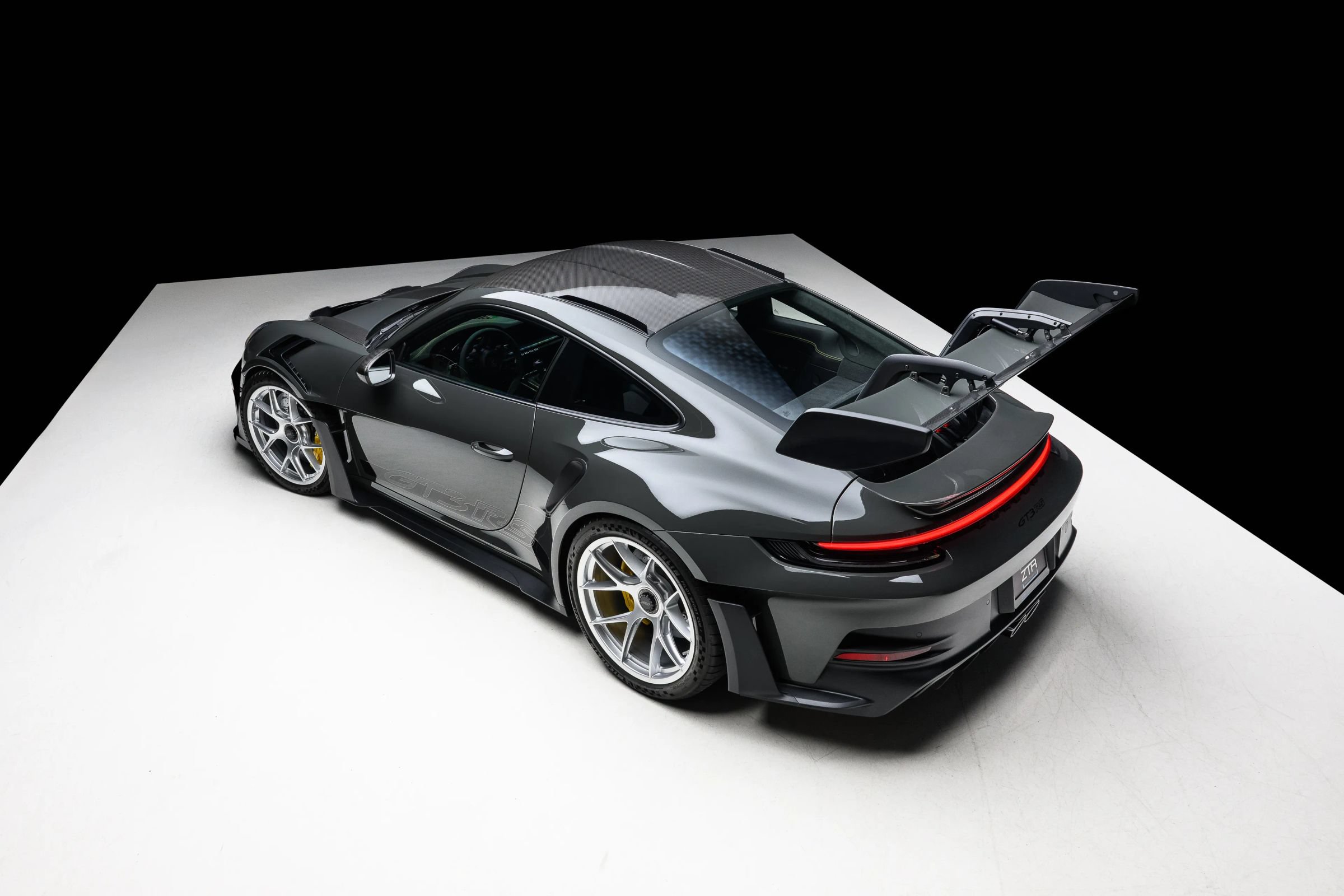 Used 2024 Porsche 911 GT3 RS RWD image 13